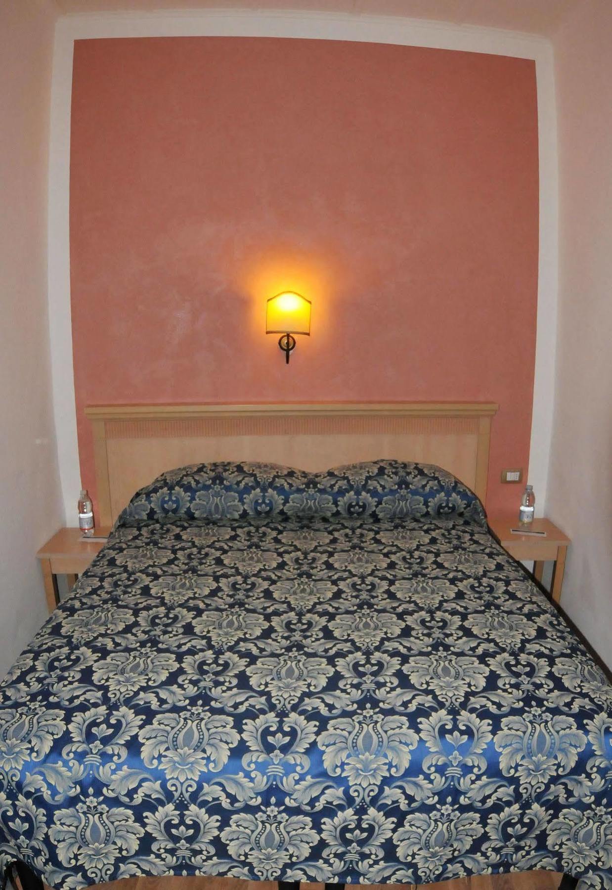 Hhb Hotel Florence Extérieur photo