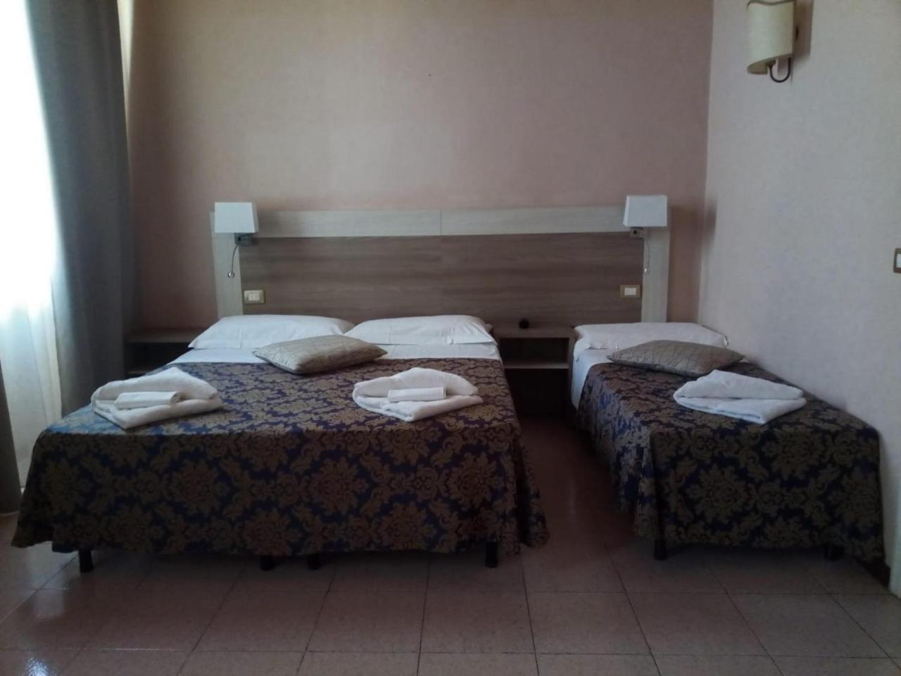 Hhb Hotel Florence Extérieur photo